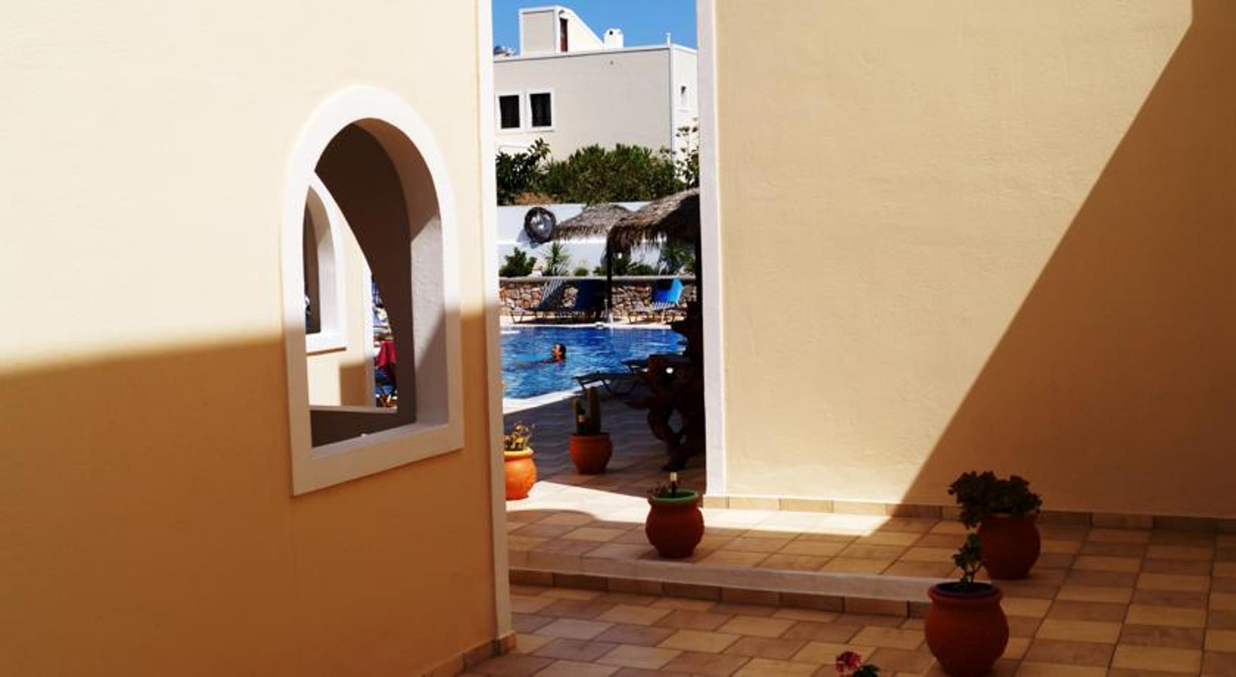 Villa Angira Kamári Екстериор снимка