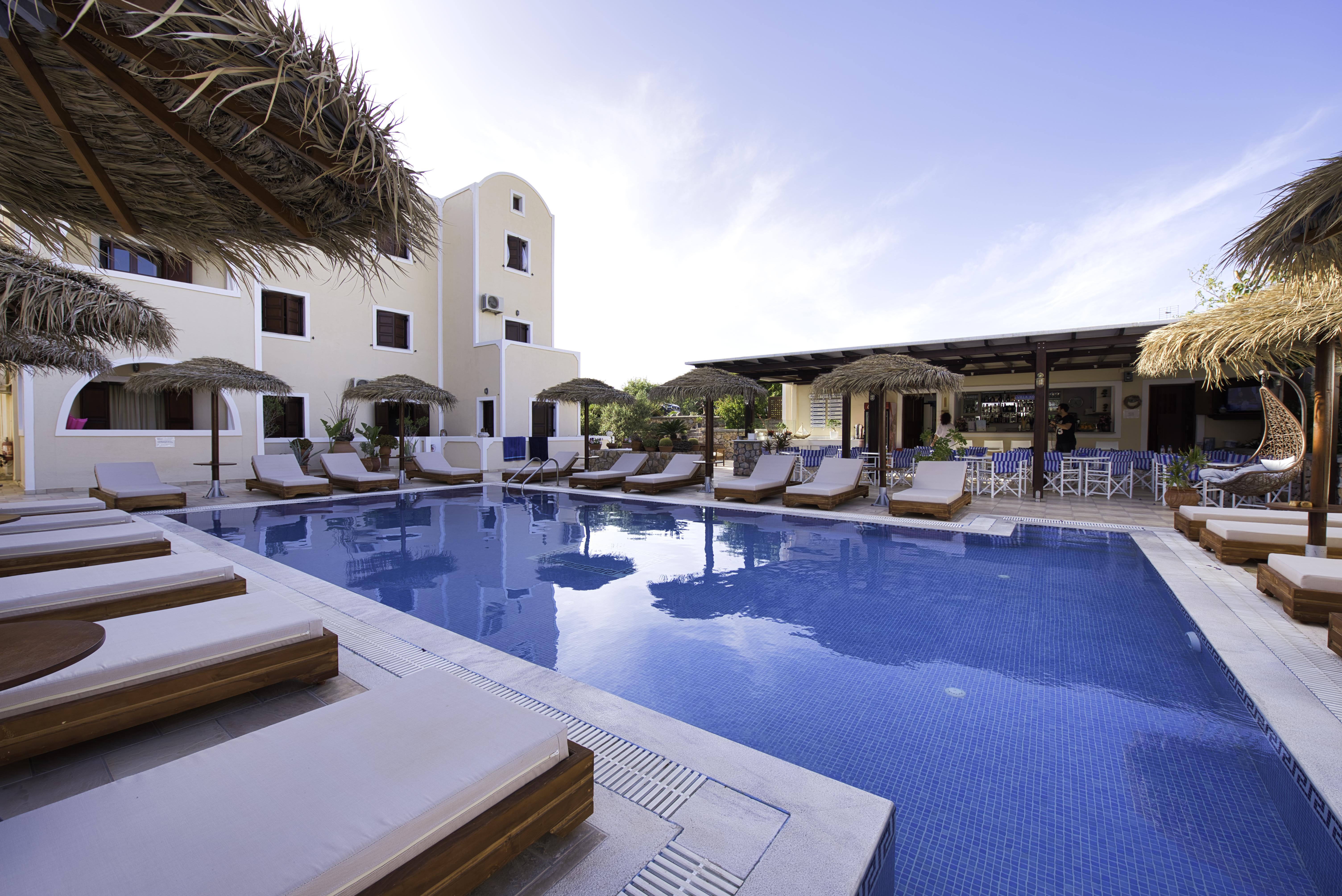 Villa Angira Kamári Екстериор снимка