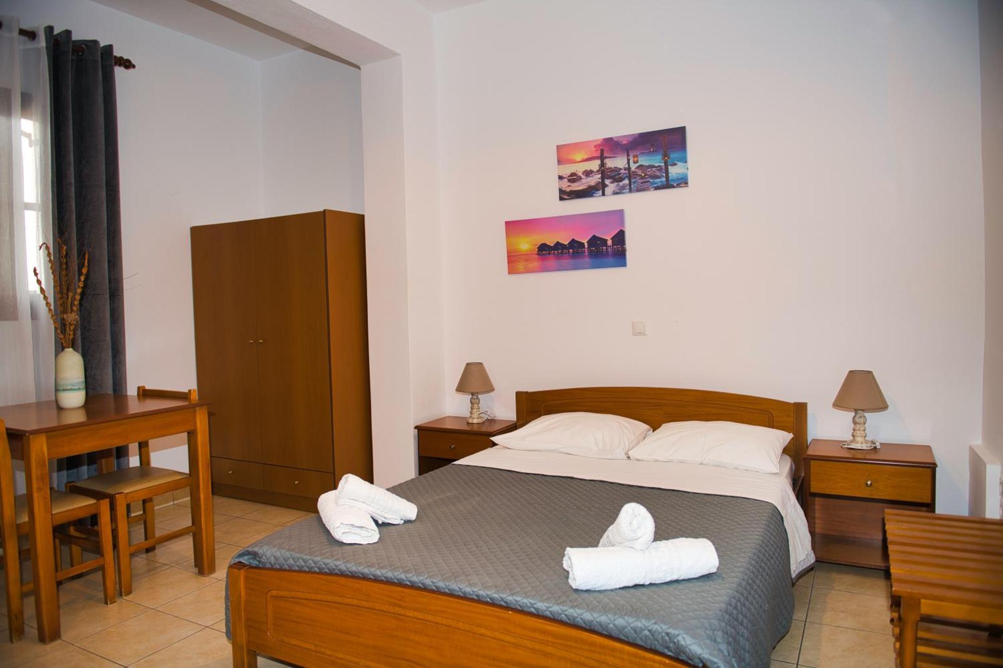 Villa Angira Kamári Екстериор снимка