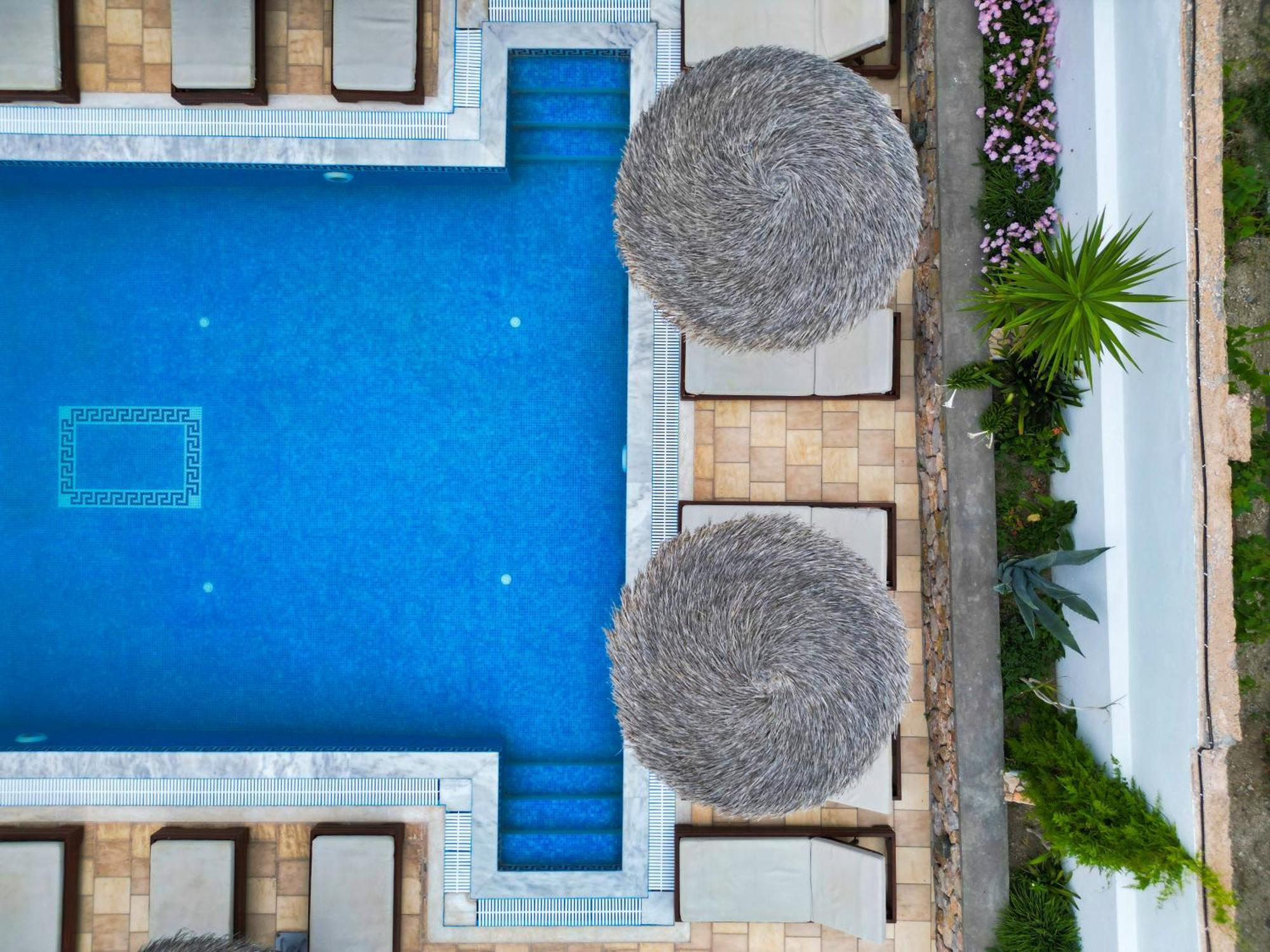 Villa Angira Kamári Екстериор снимка